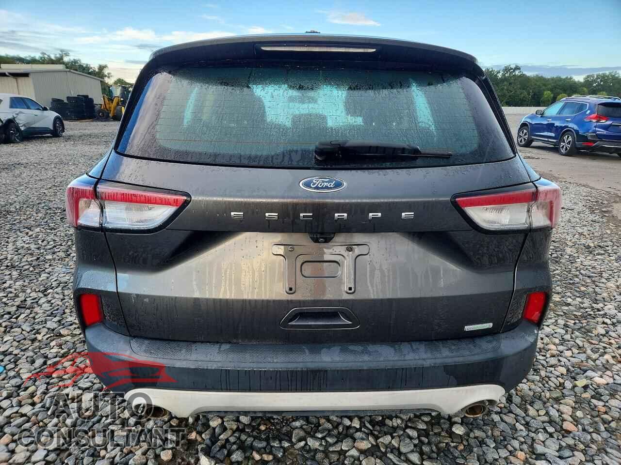 FORD ESCAPE 2020 - 1FMCU0F62LUA69519