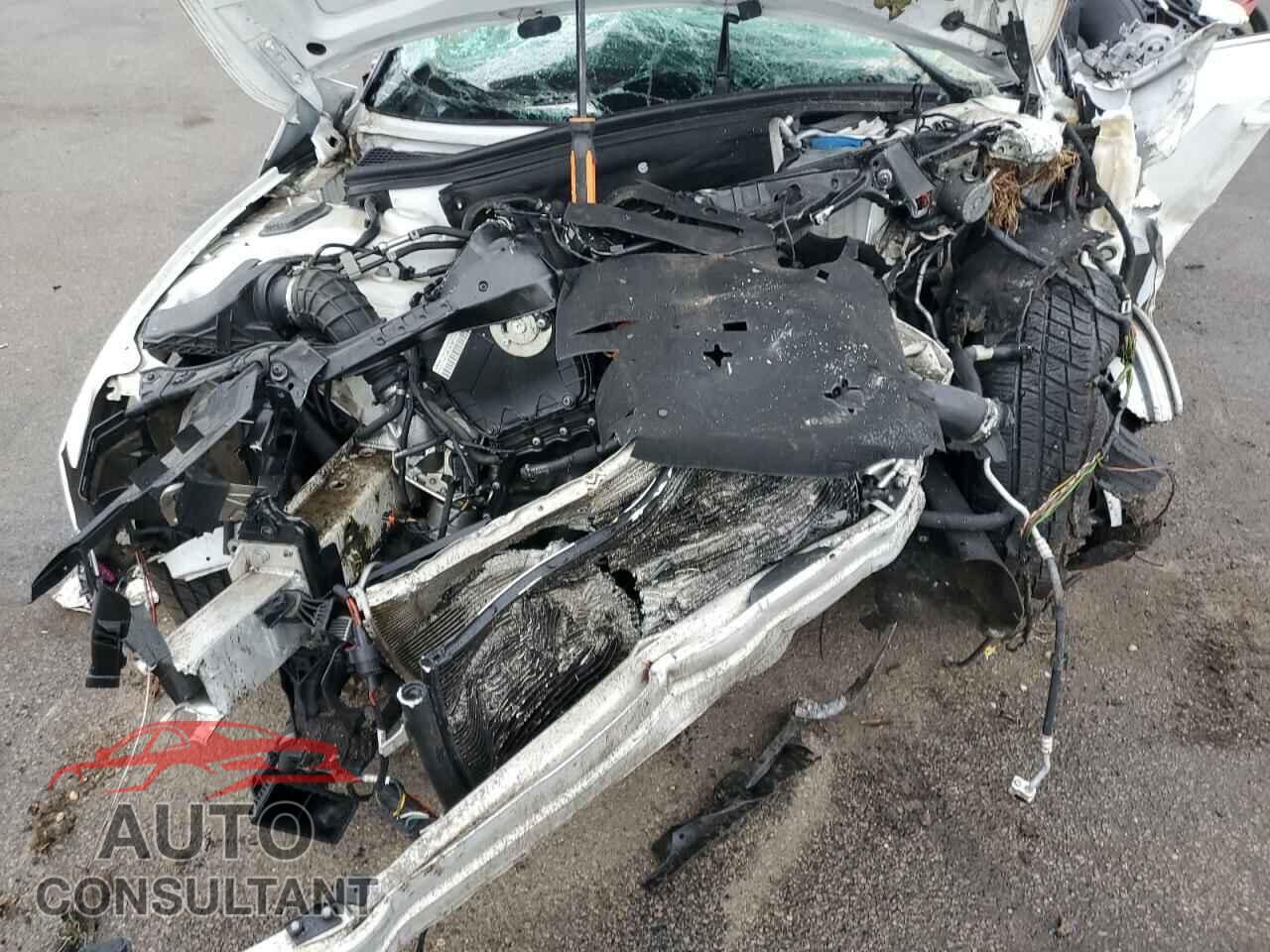 AUDI A5 2011 - WAULFAFH3BN015237