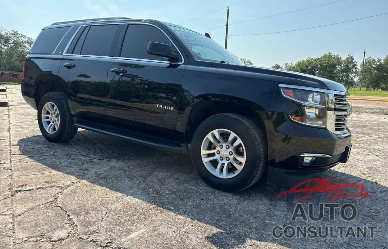 CHEVROLET TAHOE 2018 - 1GNSCBKC9JR113968