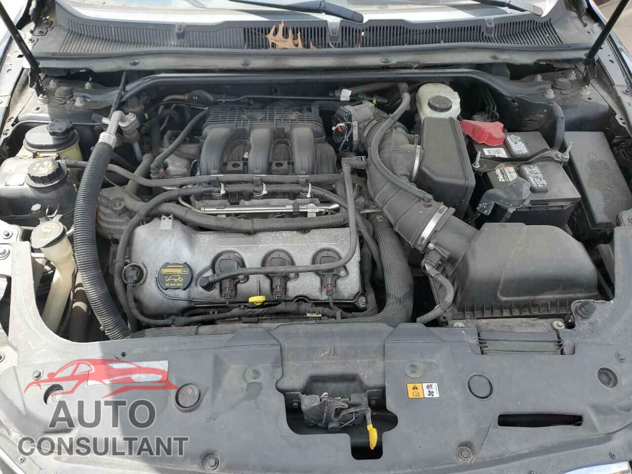 FORD TAURUS 2011 - 1FAHP2EW8BG160232
