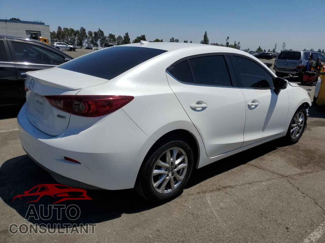 MAZDA 3 2015 - 3MZBM1V77FM223406