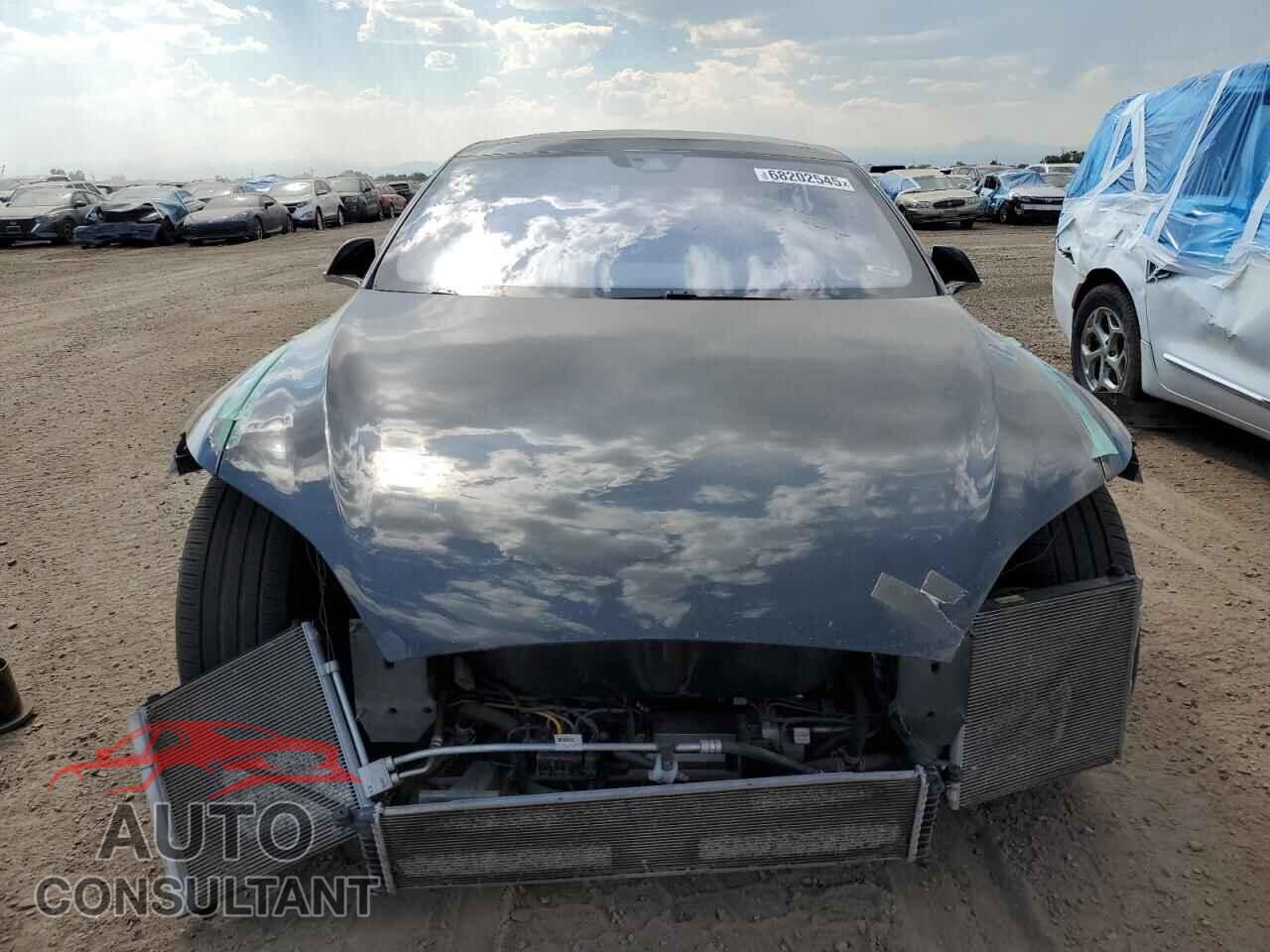 TESLA MODEL S 2015 - 5YJSA1E45FF115274