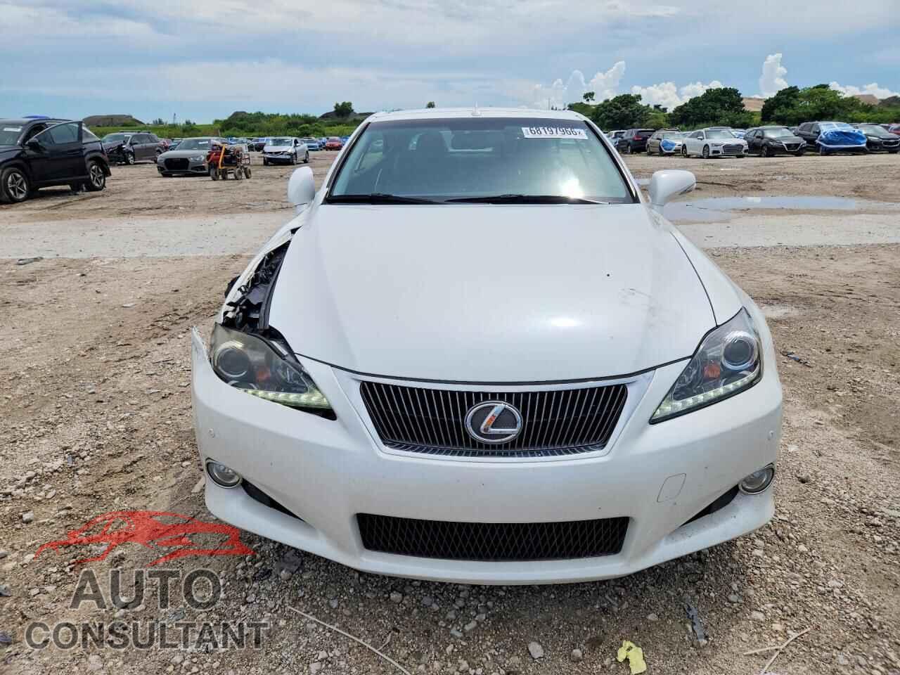 LEXUS IS 2013 - JTHFE2C22D2509794