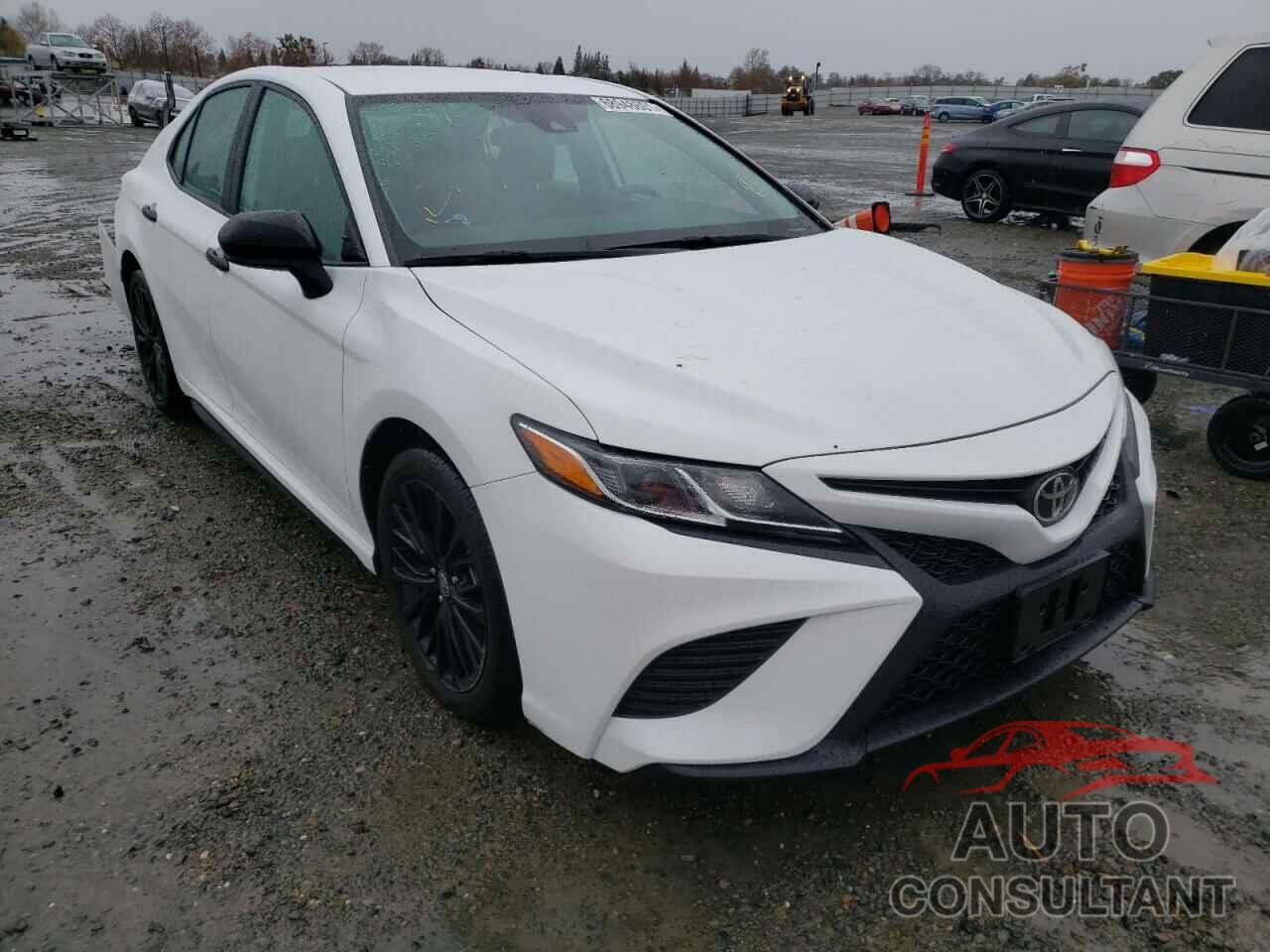 TOYOTA CAMRY 2020 - 4T1G11AK8LU385396