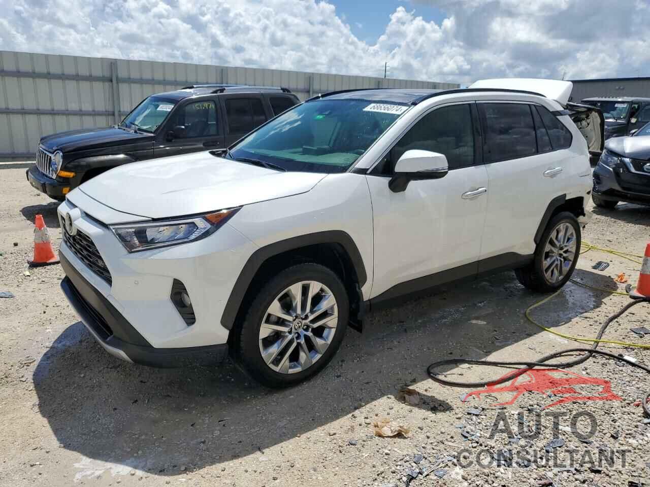 TOYOTA RAV4 2021 - JTMN1RFV6MD080204