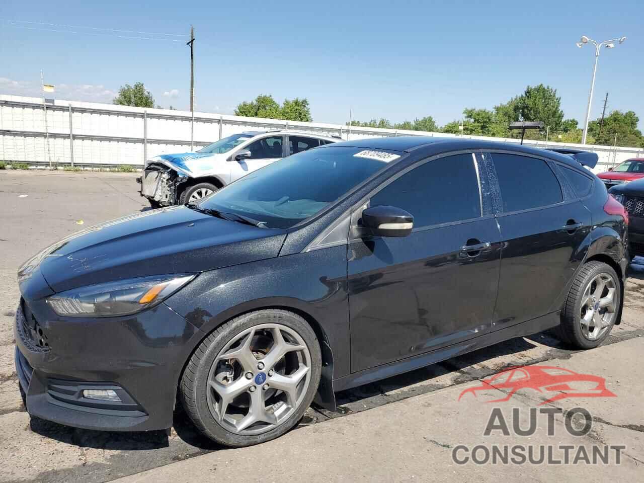 FORD FOCUS 2015 - 1FADP3L90FL332784