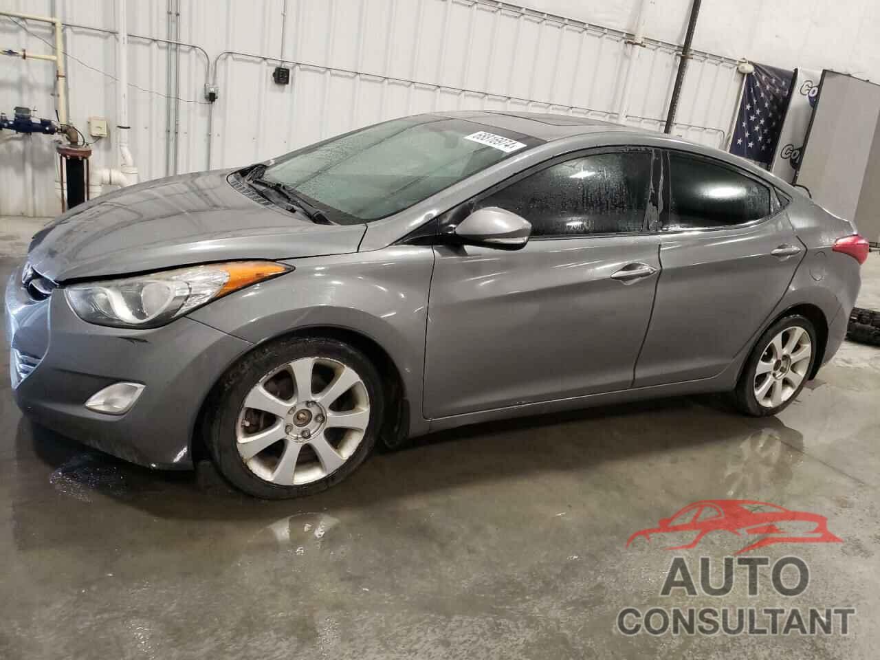 HYUNDAI ELANTRA 2013 - 5NPDH4AE8DH370651