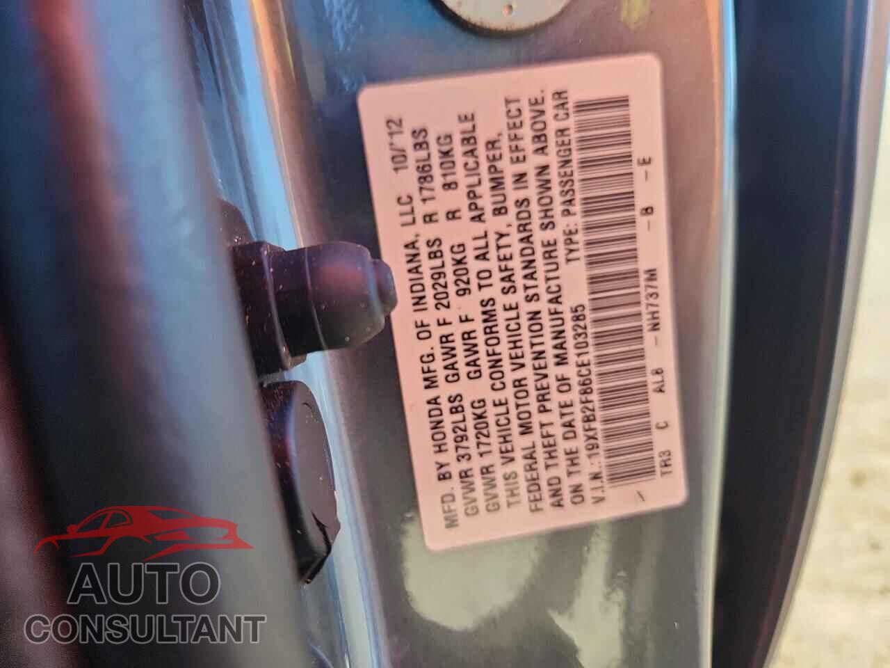 HONDA CIVIC 2012 - 19XFB2F86CE103285
