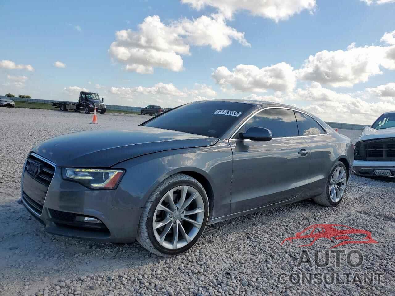 AUDI A5 2013 - WAULFAFR3DA003513