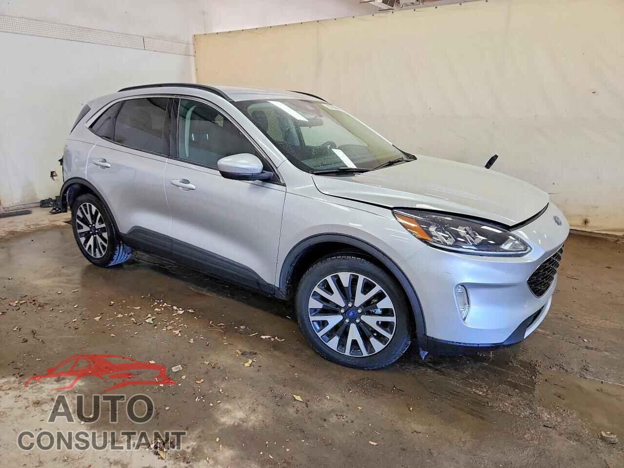 FORD ESCAPE 2020 - 1FMCU9H98LUA30557