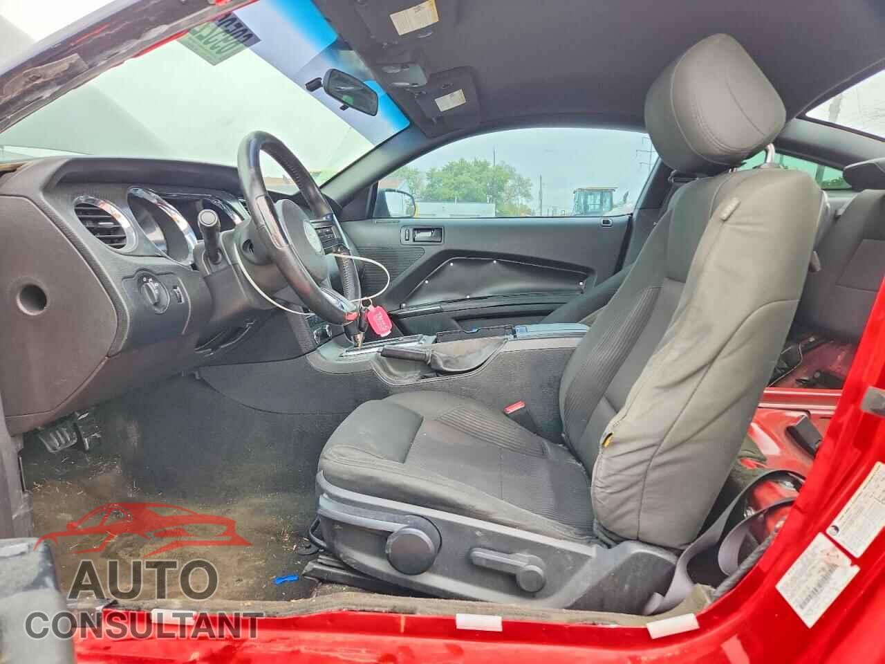 FORD MUSTANG 2014 - 1ZVBP8AM4E5258792