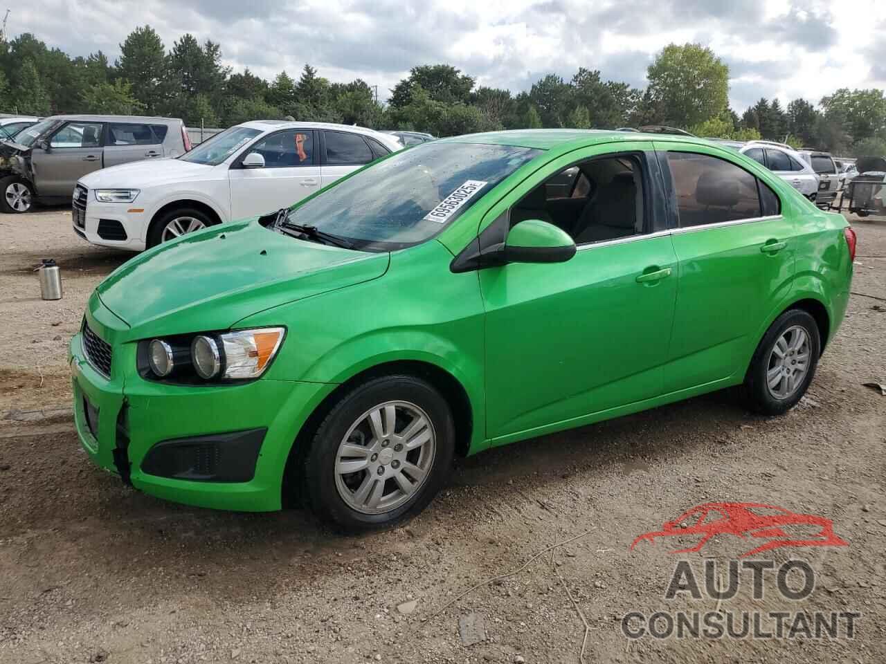 CHEVROLET SONIC 2015 - 1G1JC5SH4F4133530