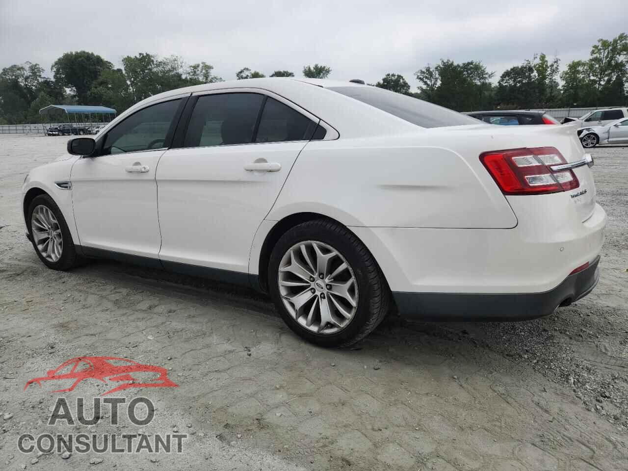 FORD TAURUS 2015 - 1FAHP2F87FG157571