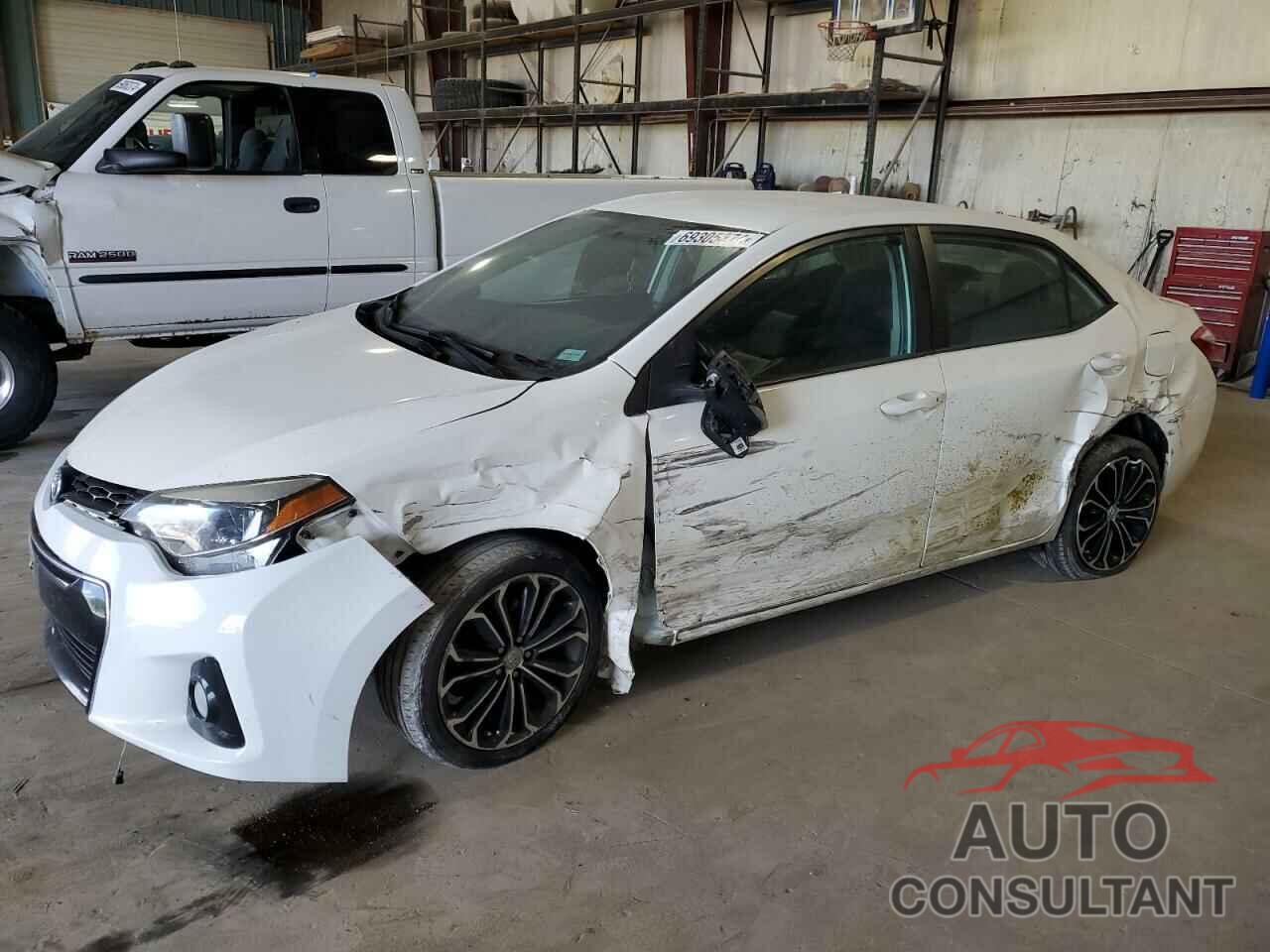 TOYOTA COROLLA 2016 - 5YFBURHE6GP476352