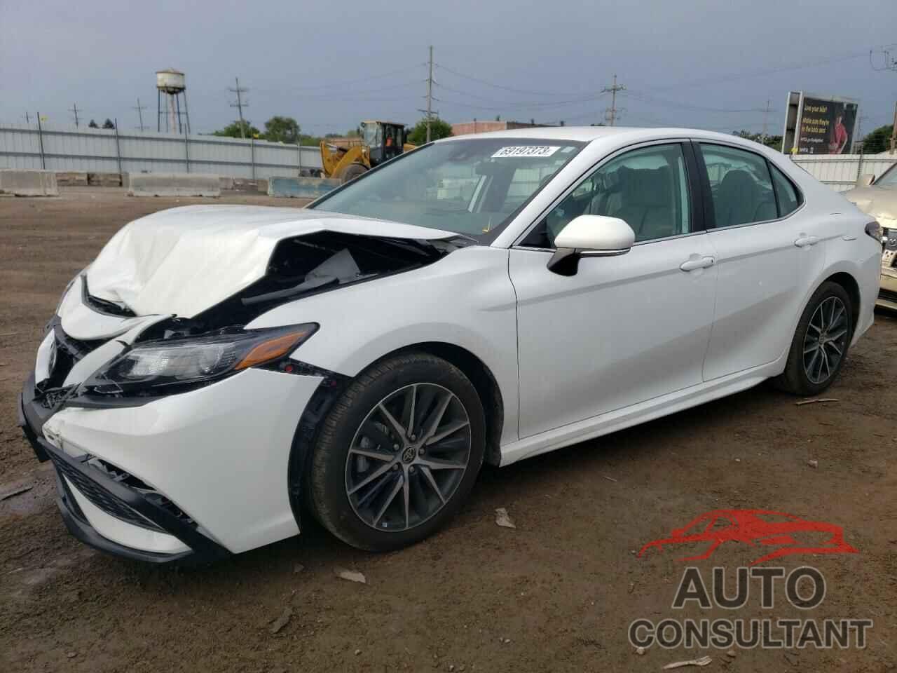 TOYOTA CAMRY 2023 - 4T1G11BK7PU074854