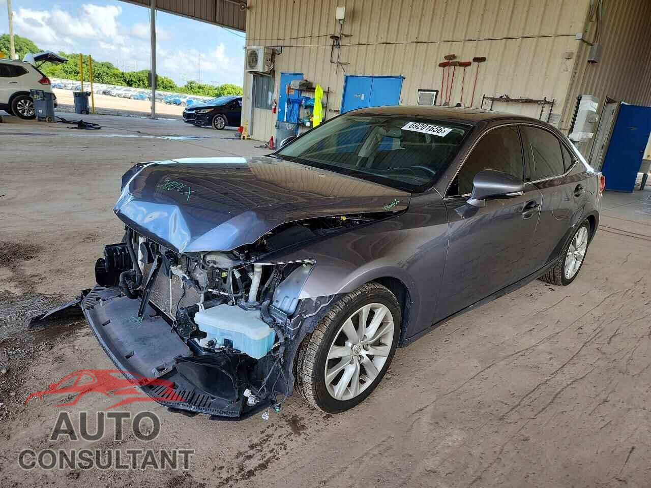 LEXUS IS 2016 - JTHBA1D20G5001233