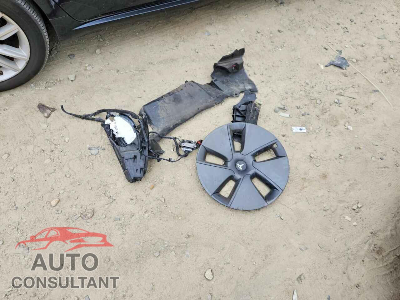 TESLA MODEL 3 2021 - 5YJ3E1EA5MF911468