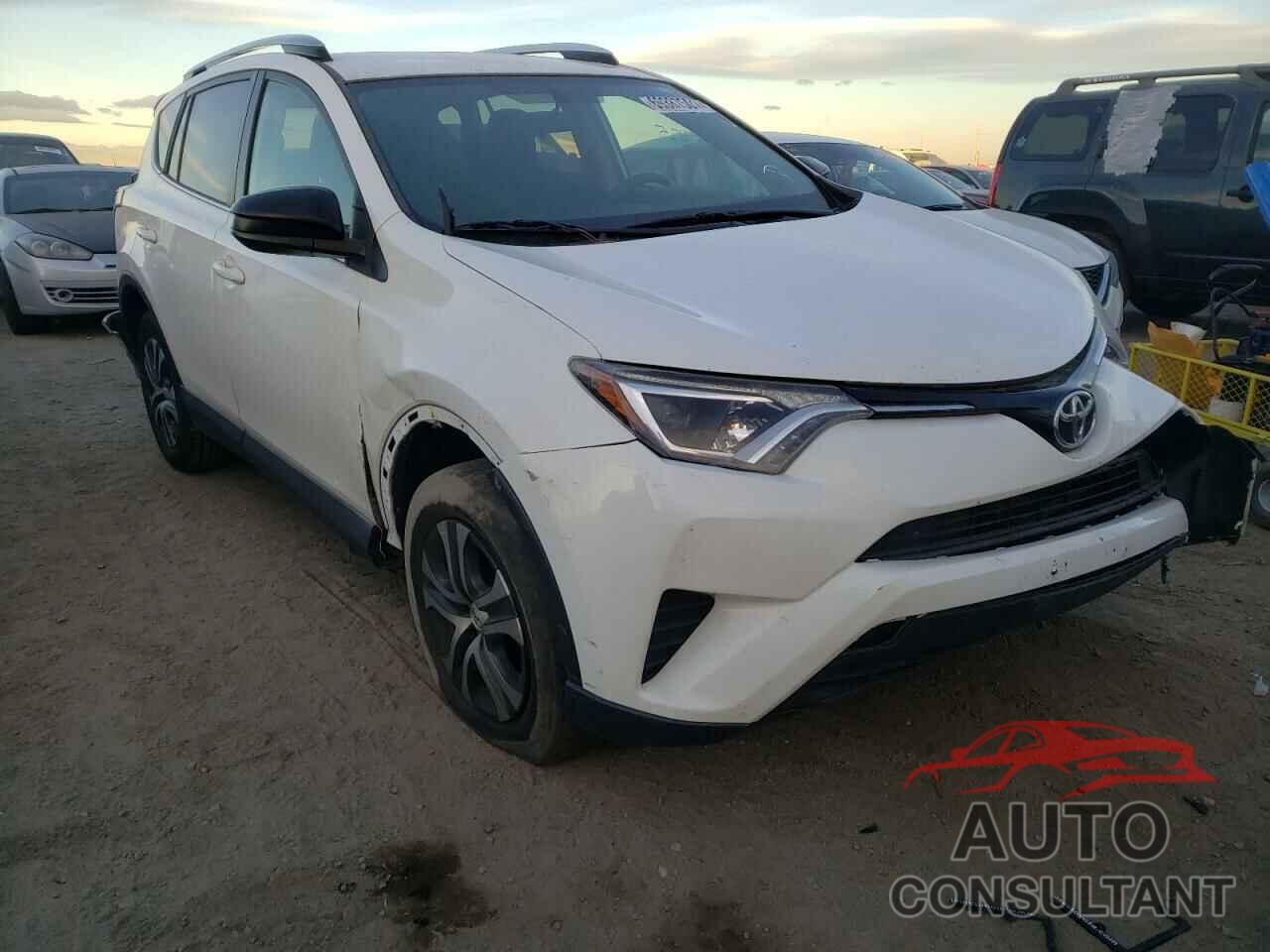 TOYOTA RAV4 2016 - JTMBFREV0GD191485