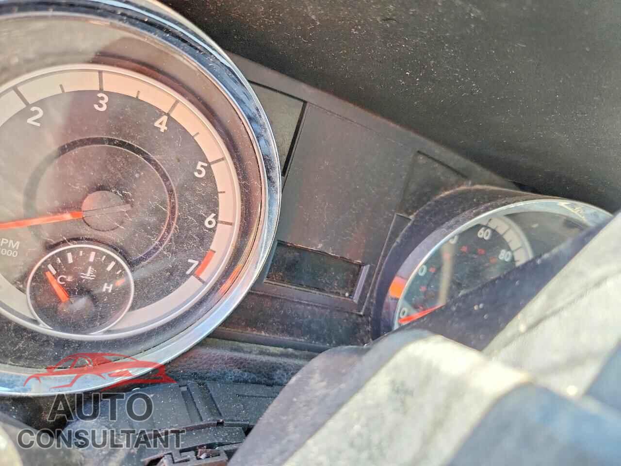 DODGE CARAVAN 2013 - 2C4RDGCG8DR752117