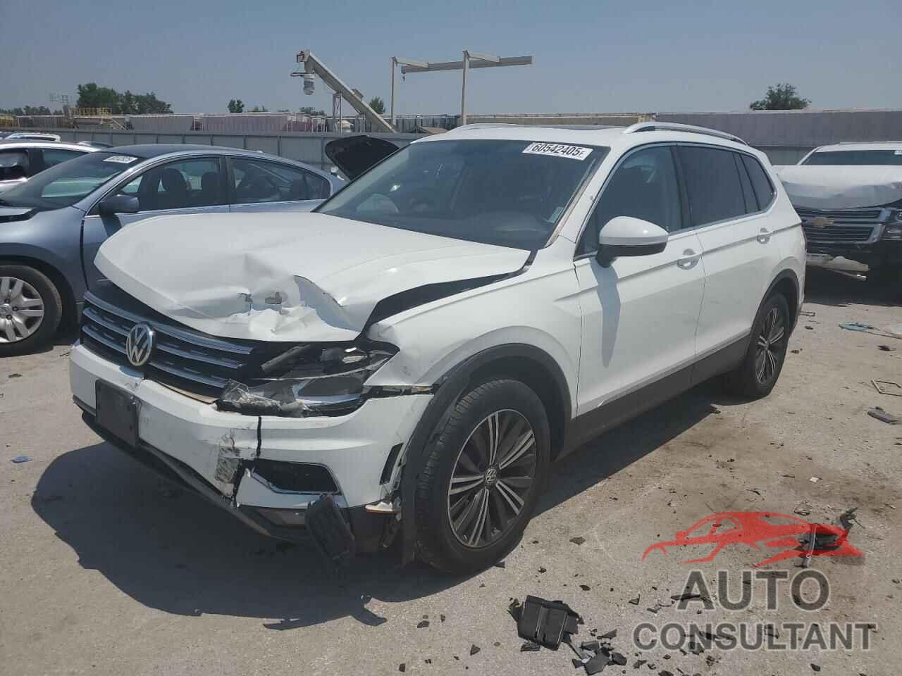 VOLKSWAGEN TIGUAN 2019 - 3VV2B7AX3KM026312