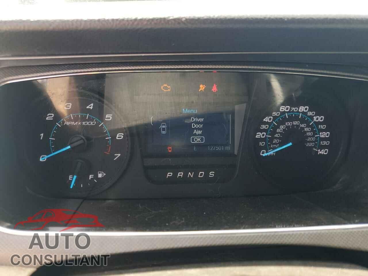 FORD TAURUS 2017 - 1FAHP2D84HG119799