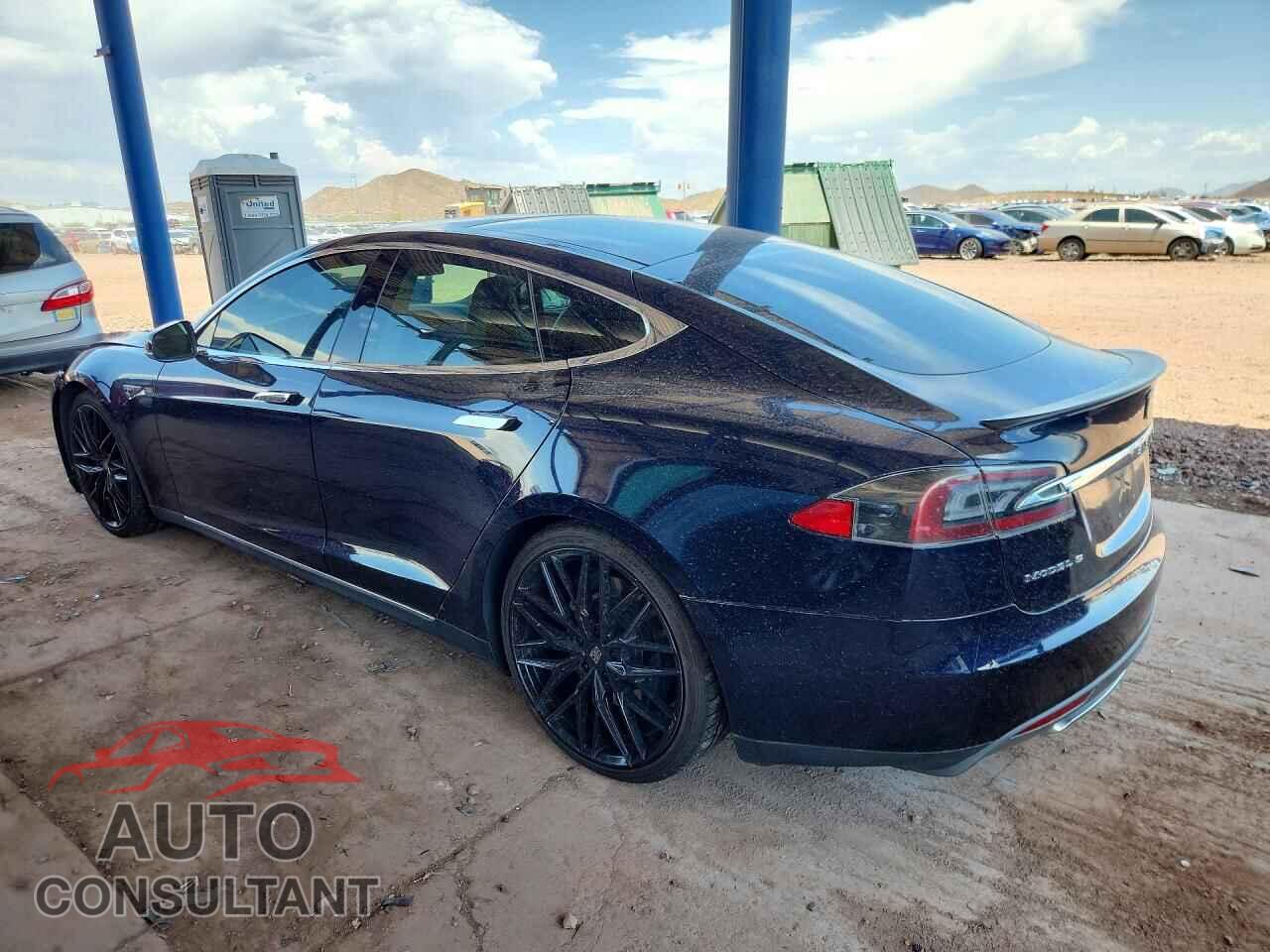 TESLA MODEL S 2013 - 5YJSA1DP6DFP04598
