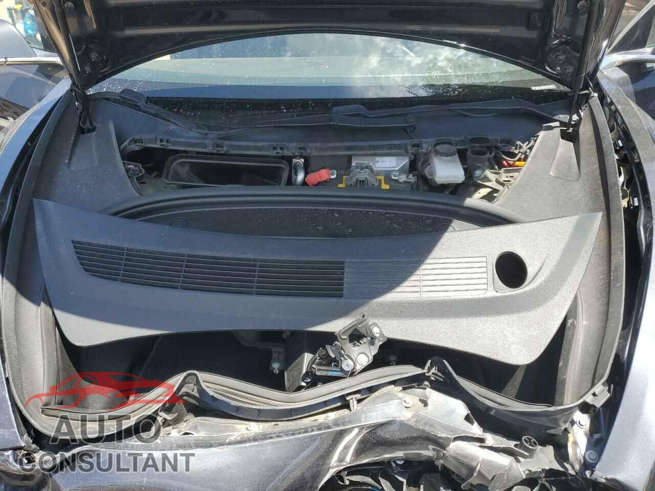 TESLA MODEL 3 2018 - 5YJ3E1EB6JF082964