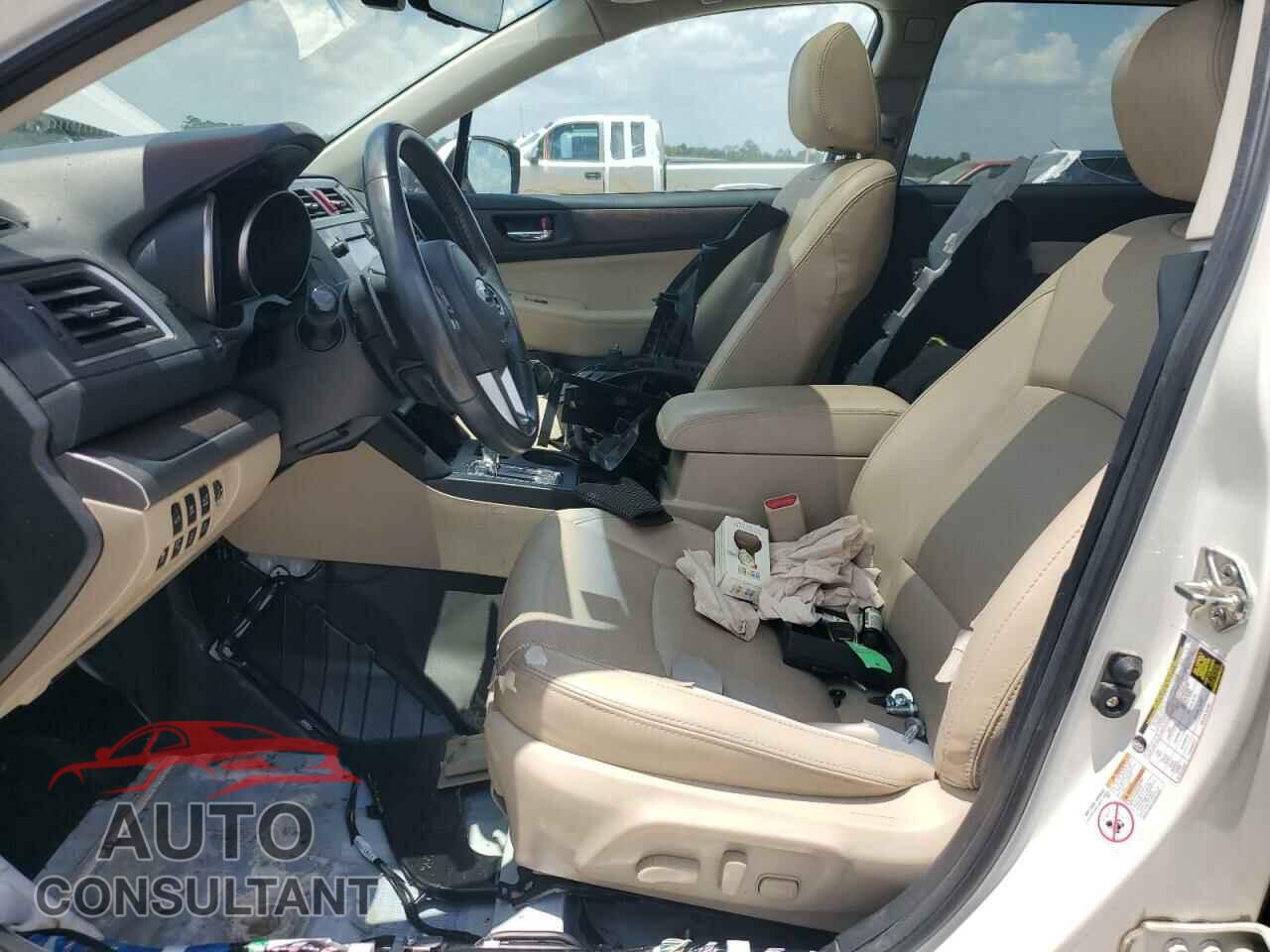 SUBARU OUTBACK 2017 - 4S4BSANCXH3247429
