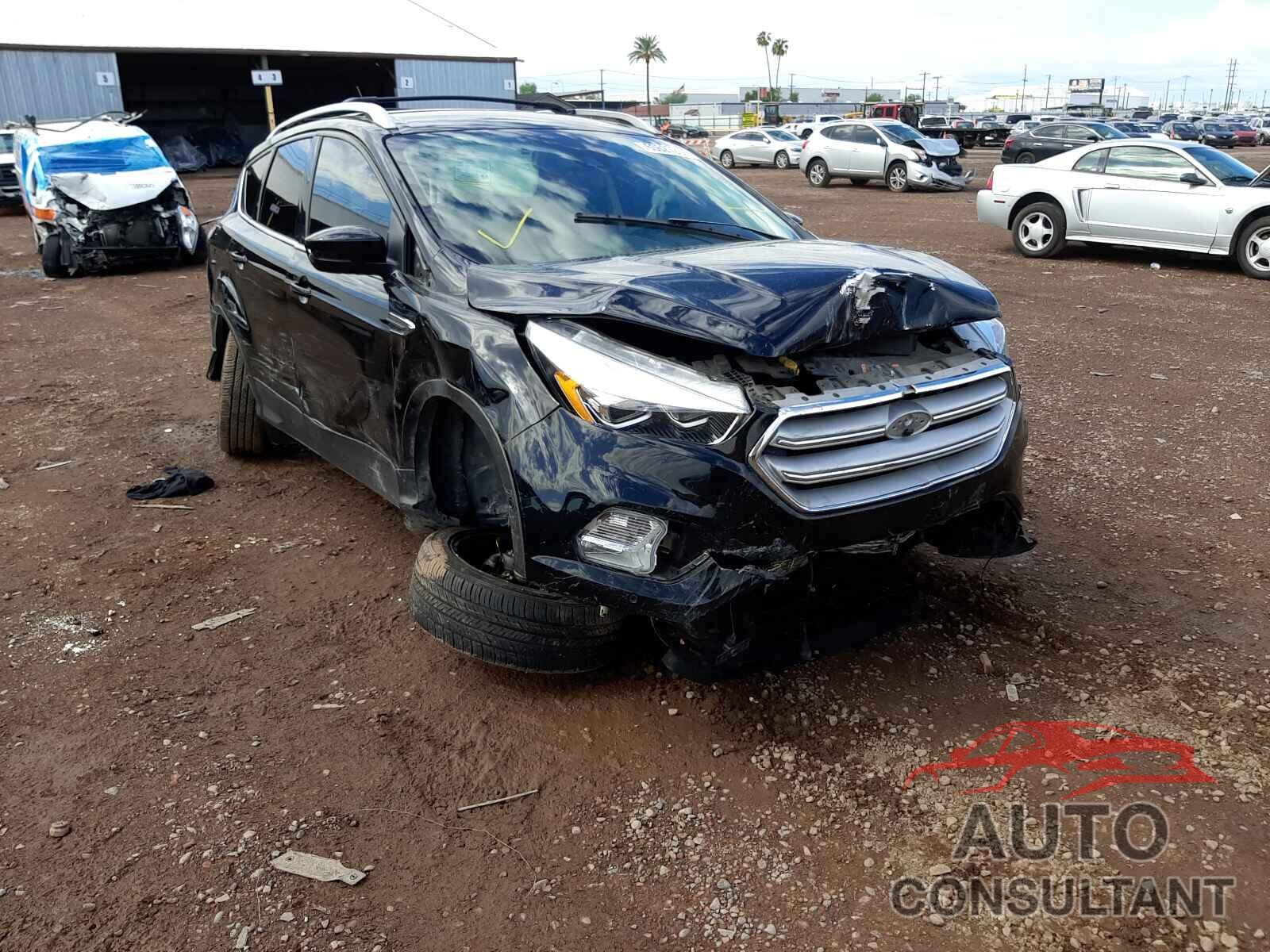 FORD ESCAPE 2018 - 1FMCU9J95JUD29740