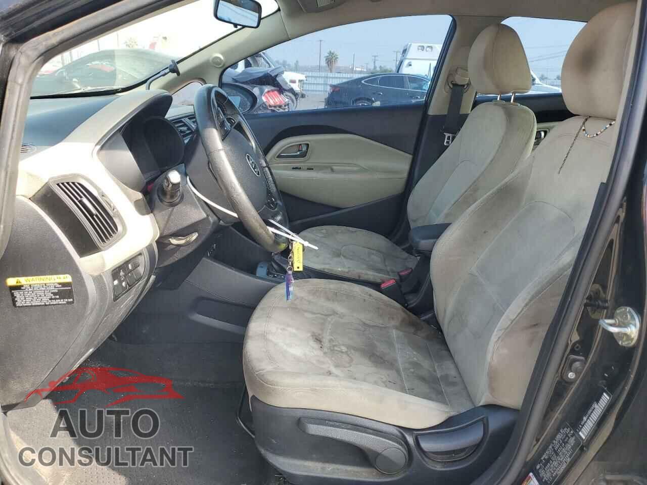 KIA RIO 2013 - KNADN4A31D6248521