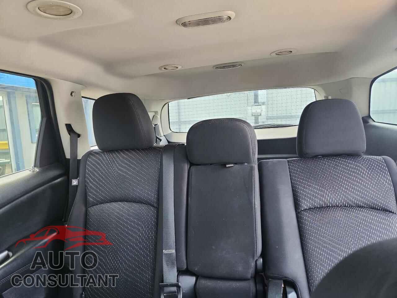 DODGE JOURNEY 2014 - 3C4PDCBG0ET211157