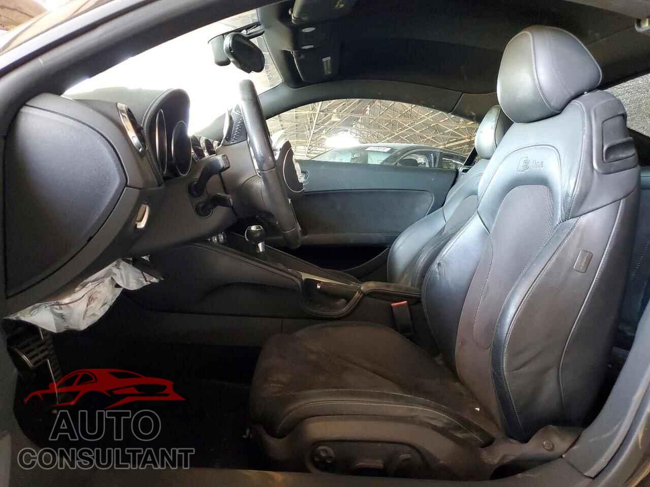 AUDI TT 2013 - TRUBFAFK5D1013063
