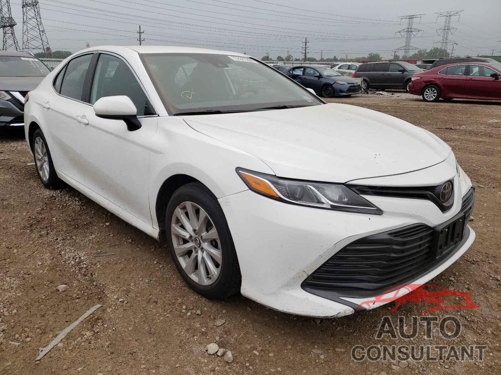 TOYOTA CAMRY 2019 - 4T1B11HK1KU267169