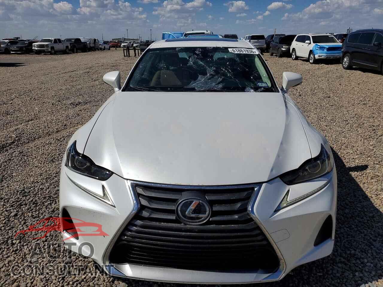 LEXUS IS 2017 - JTHBA1D20H5052166