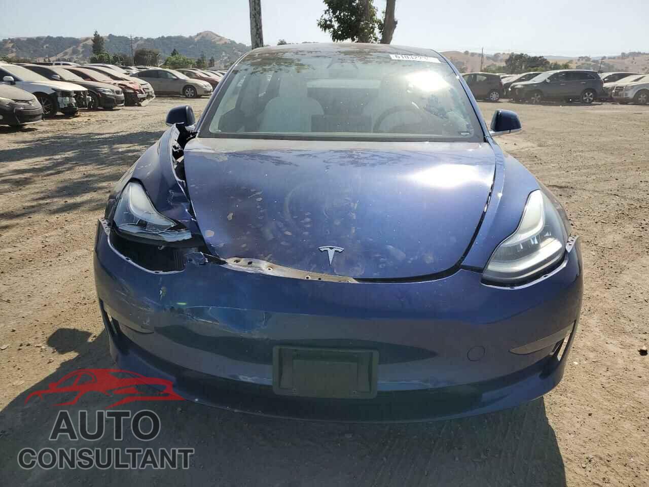 TESLA MODEL 3 2018 - 5YJ3E1EB8JF080844