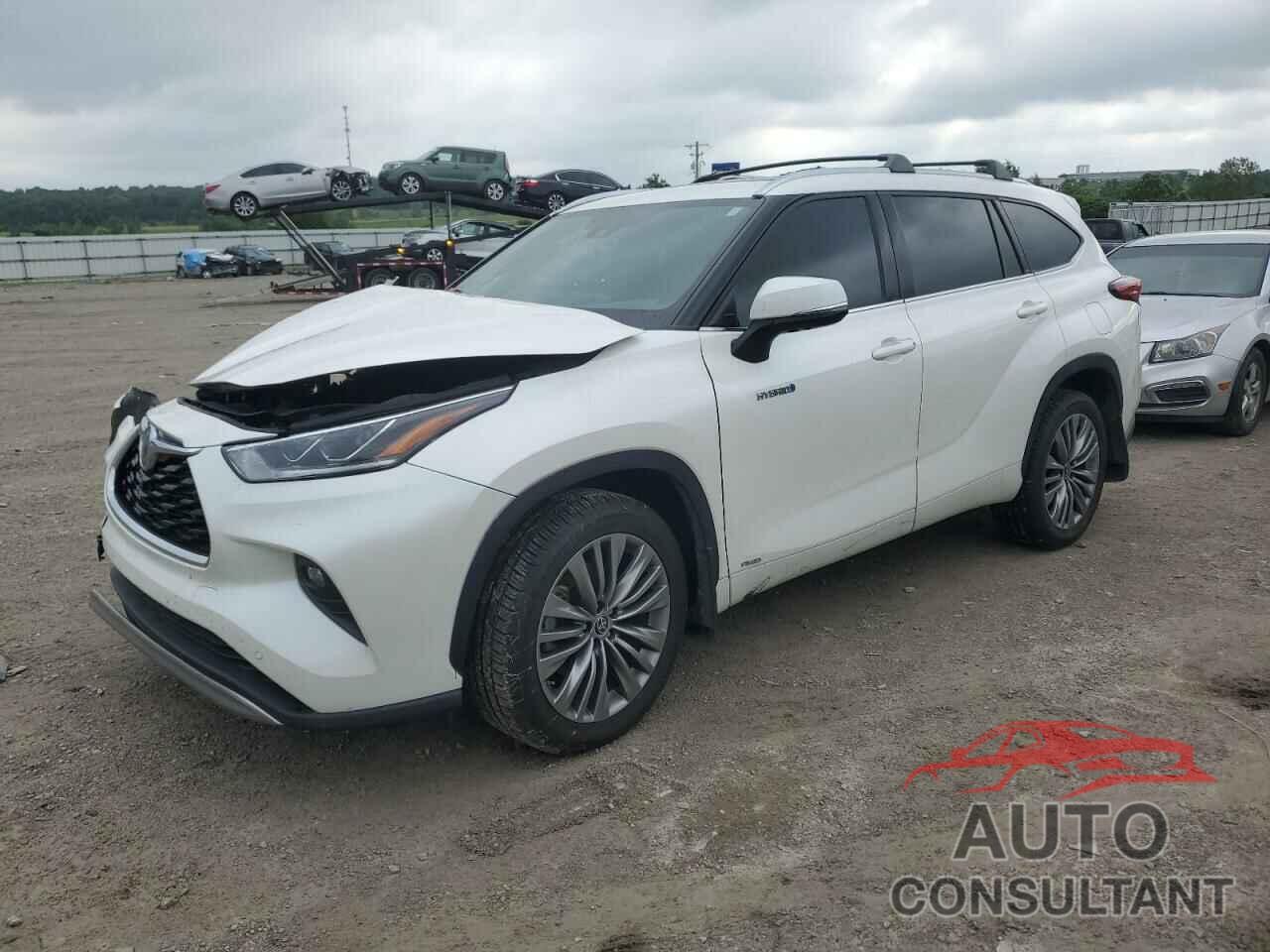 TOYOTA HIGHLANDER 2021 - 5TDEBRCH1MS030312