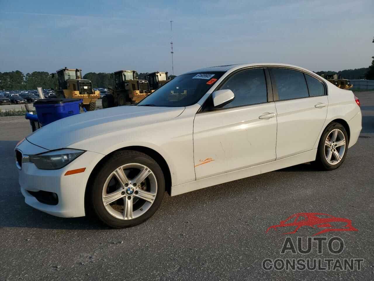 BMW 3 SERIES 2014 - WBA3B1G55ENT01224