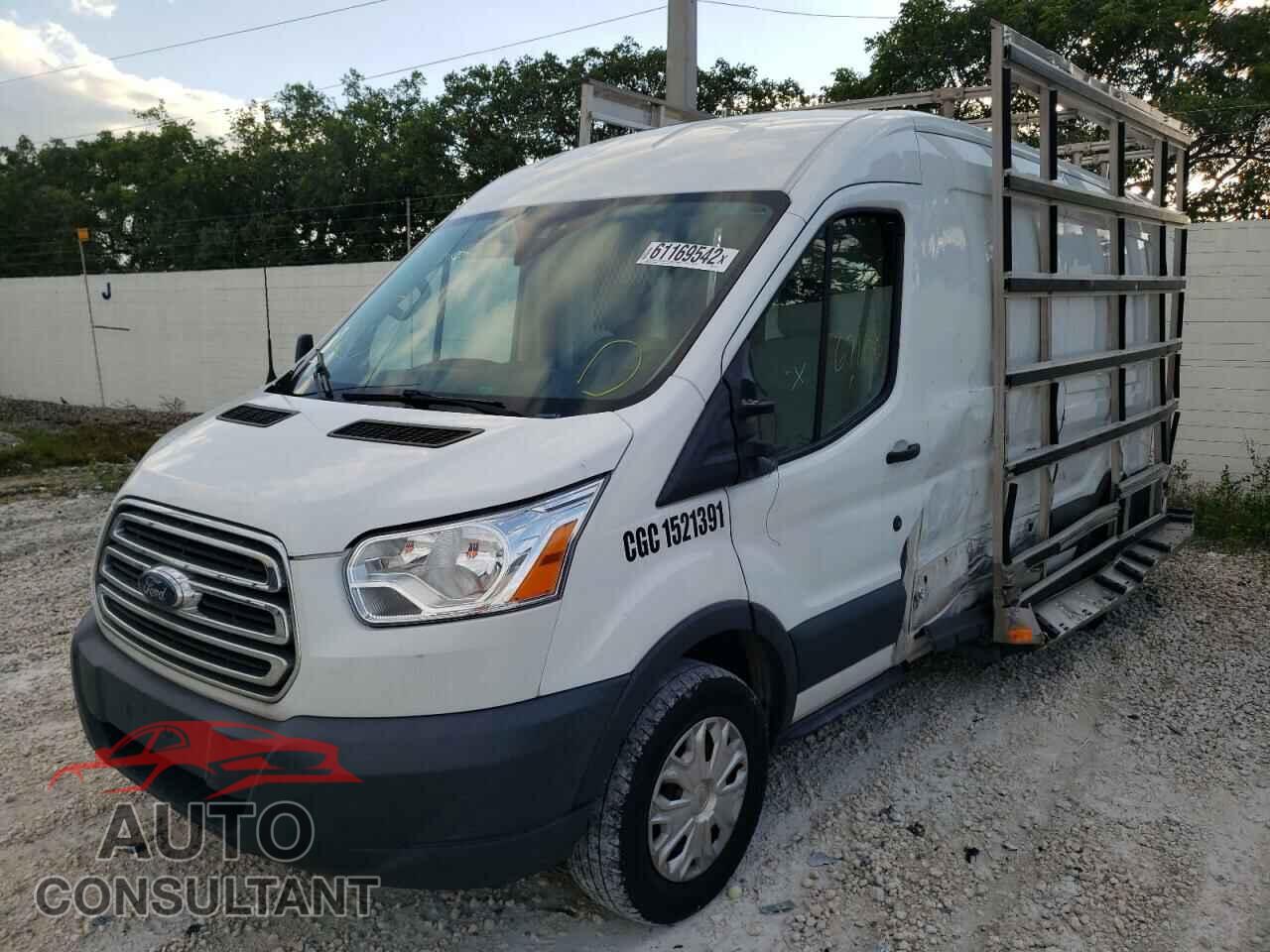FORD TRANSIT 2018 - 1FTYR2CM2JKA55008