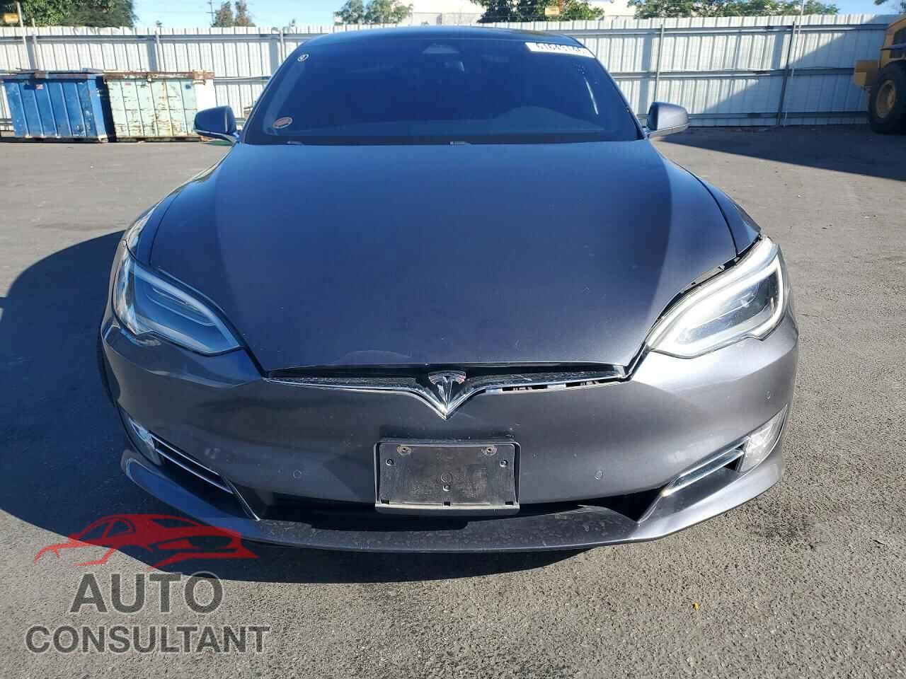 TESLA MODEL S 2019 - 5YJSA1E47KF300310
