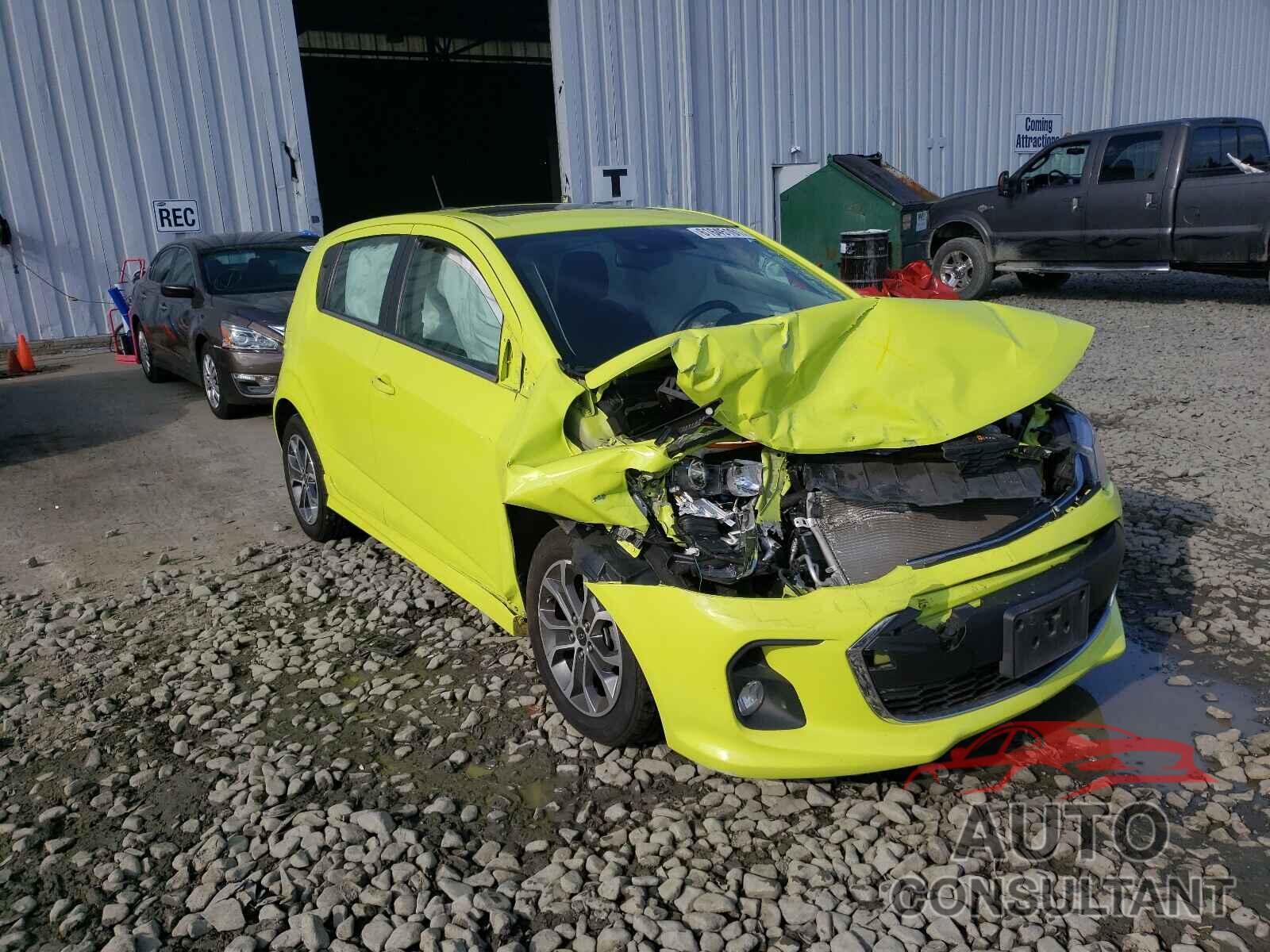 CHEVROLET SONIC 2019 - 1G1JD6SBXK4108513