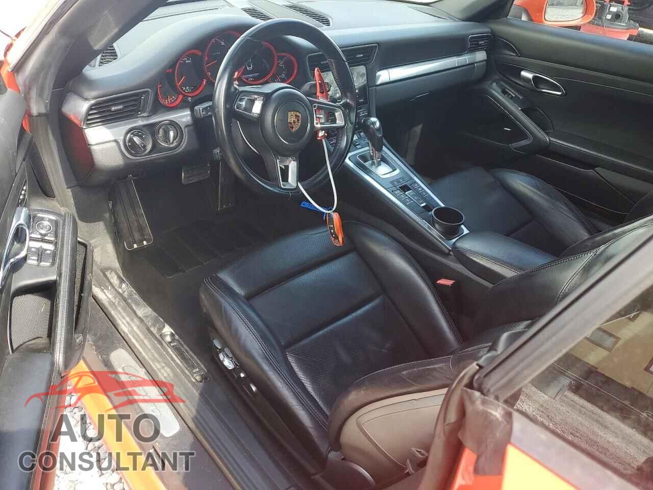 PORSCHE 911 2017 - WP0CA2A97HS142235