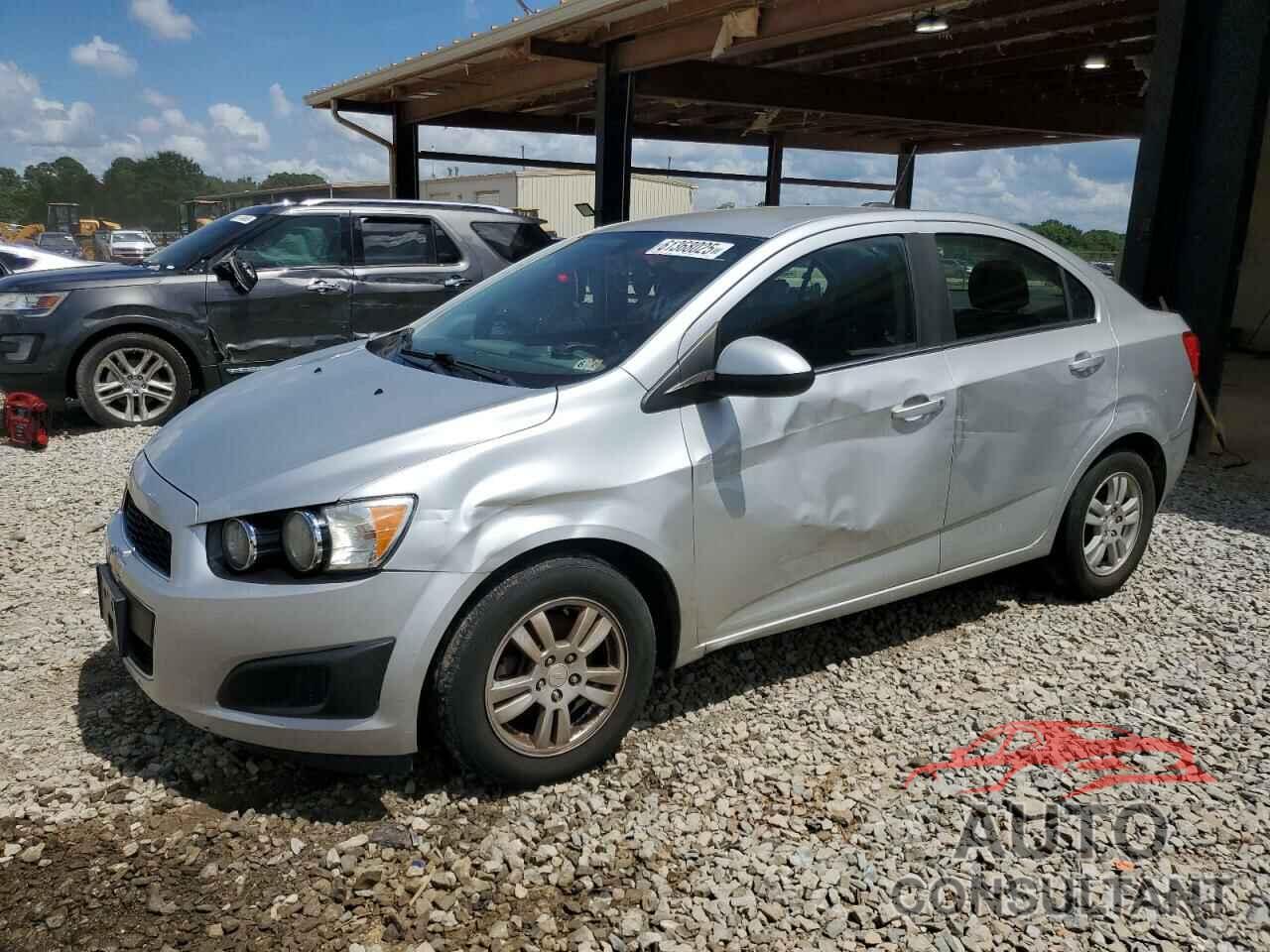 CHEVROLET SONIC 2015 - 1G1JC5SH3F4178085