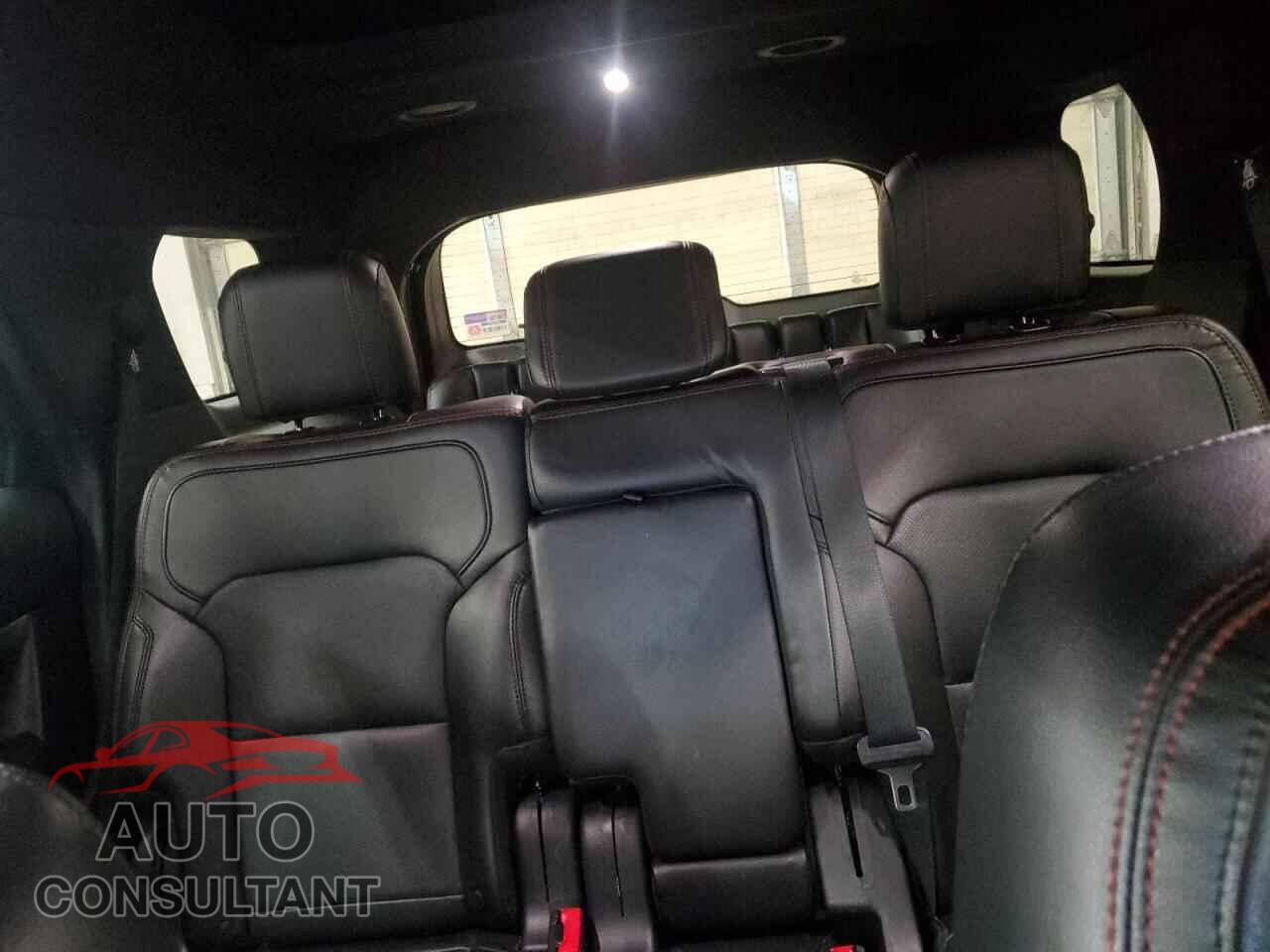 FORD EXPLORER 2018 - 1FM5K8GT0JGB02272