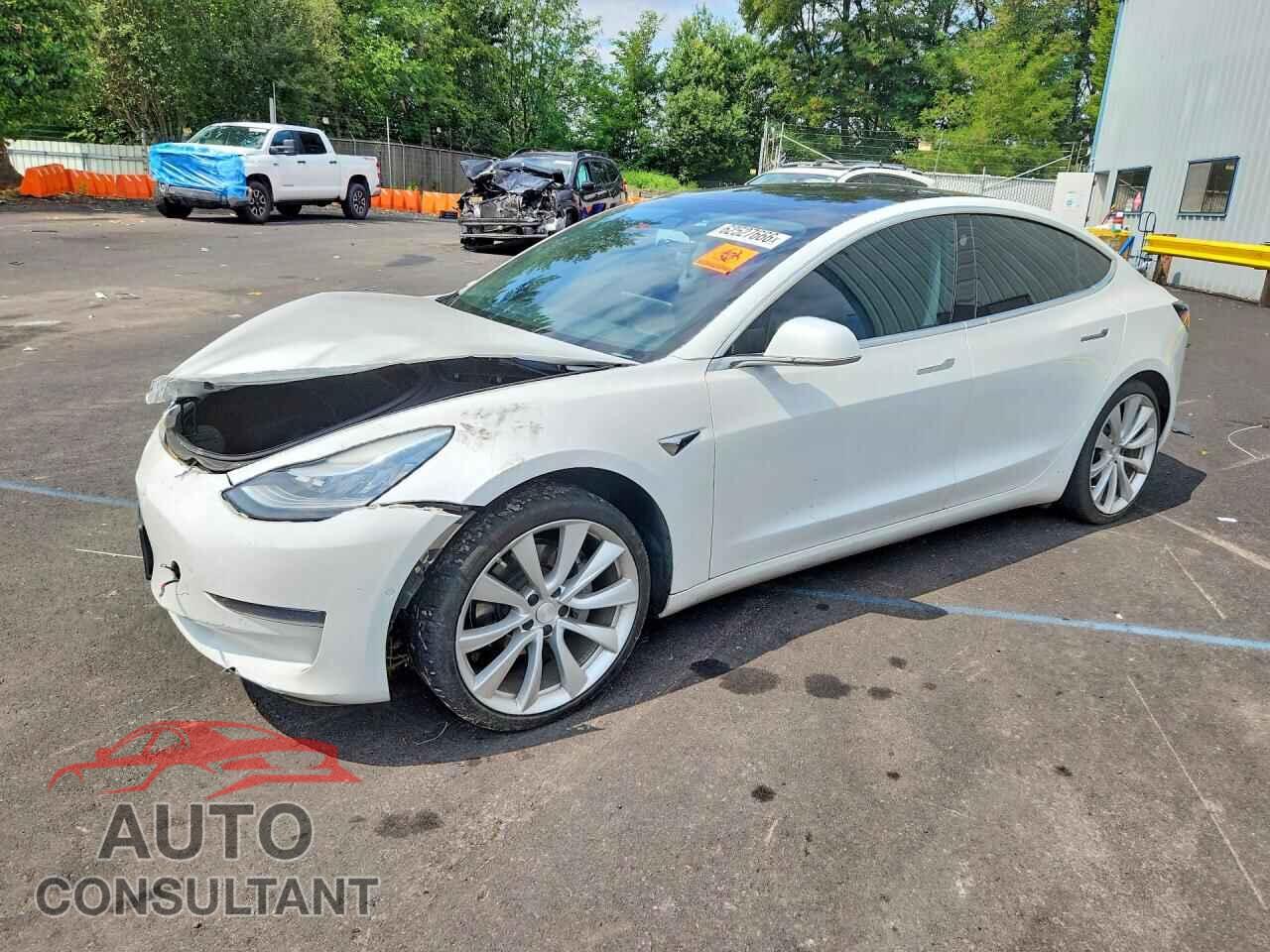 TESLA MODEL 3 2020 - 5YJ3E1EA0LF659076
