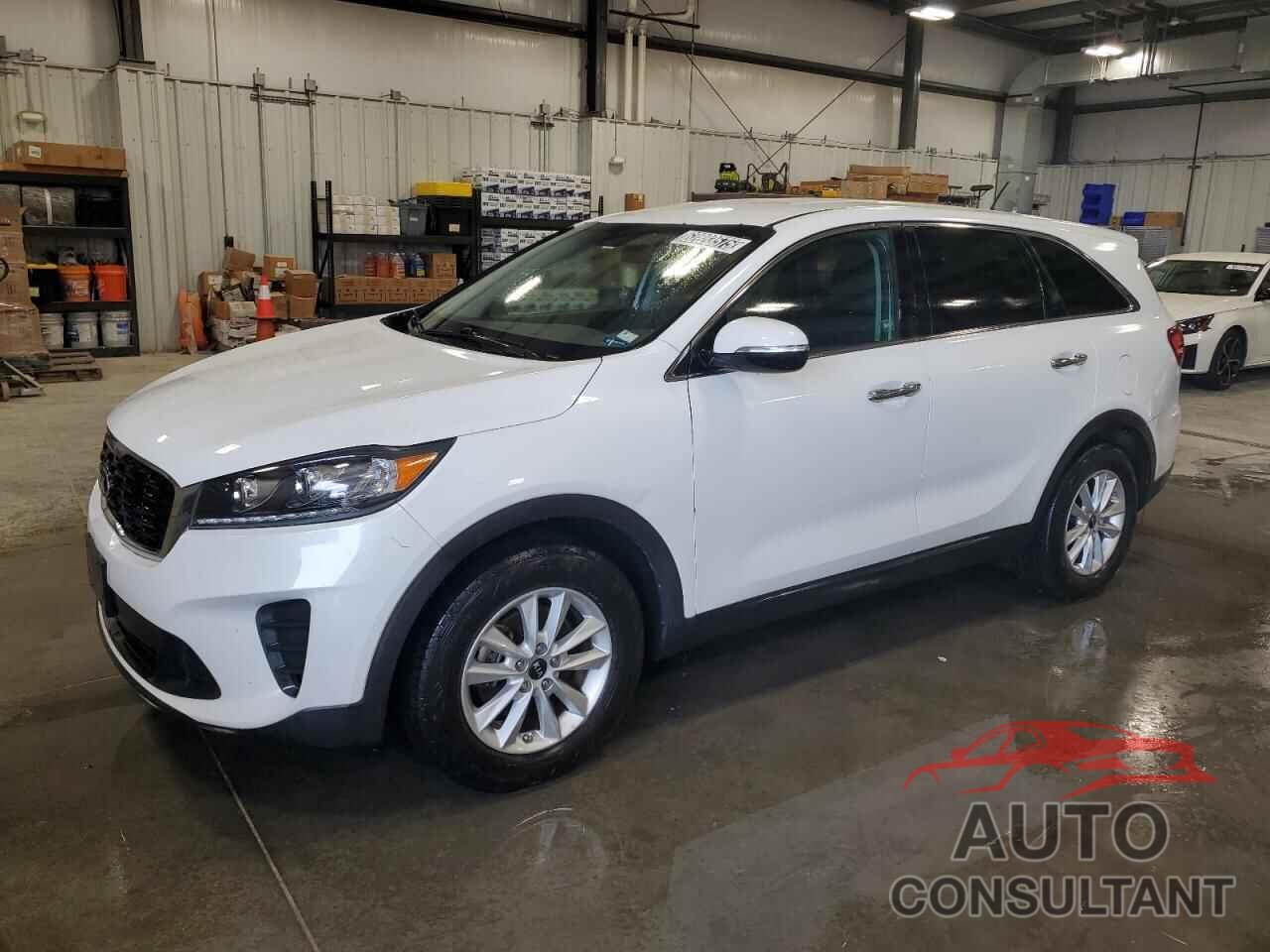 KIA SORENTO 2019 - 5XYPG4A37KG611313