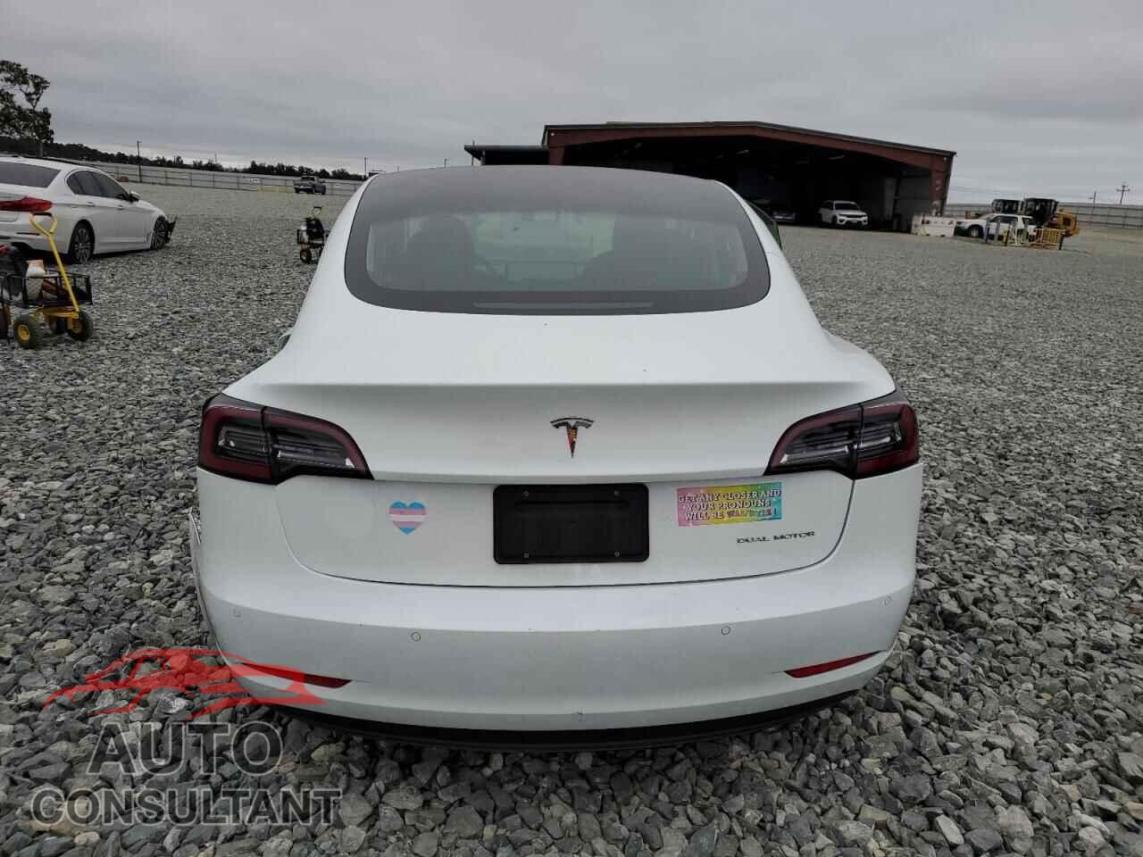 TESLA MODEL 3 2019 - 5YJ3E1EB4KF434005