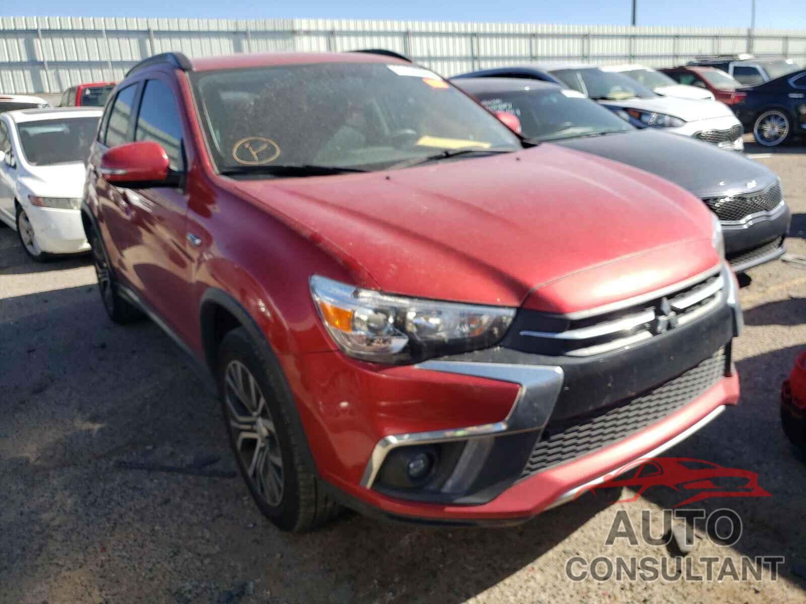 MITSUBISHI OUTLANDER 2018 - JA4AP4AW0JU008128