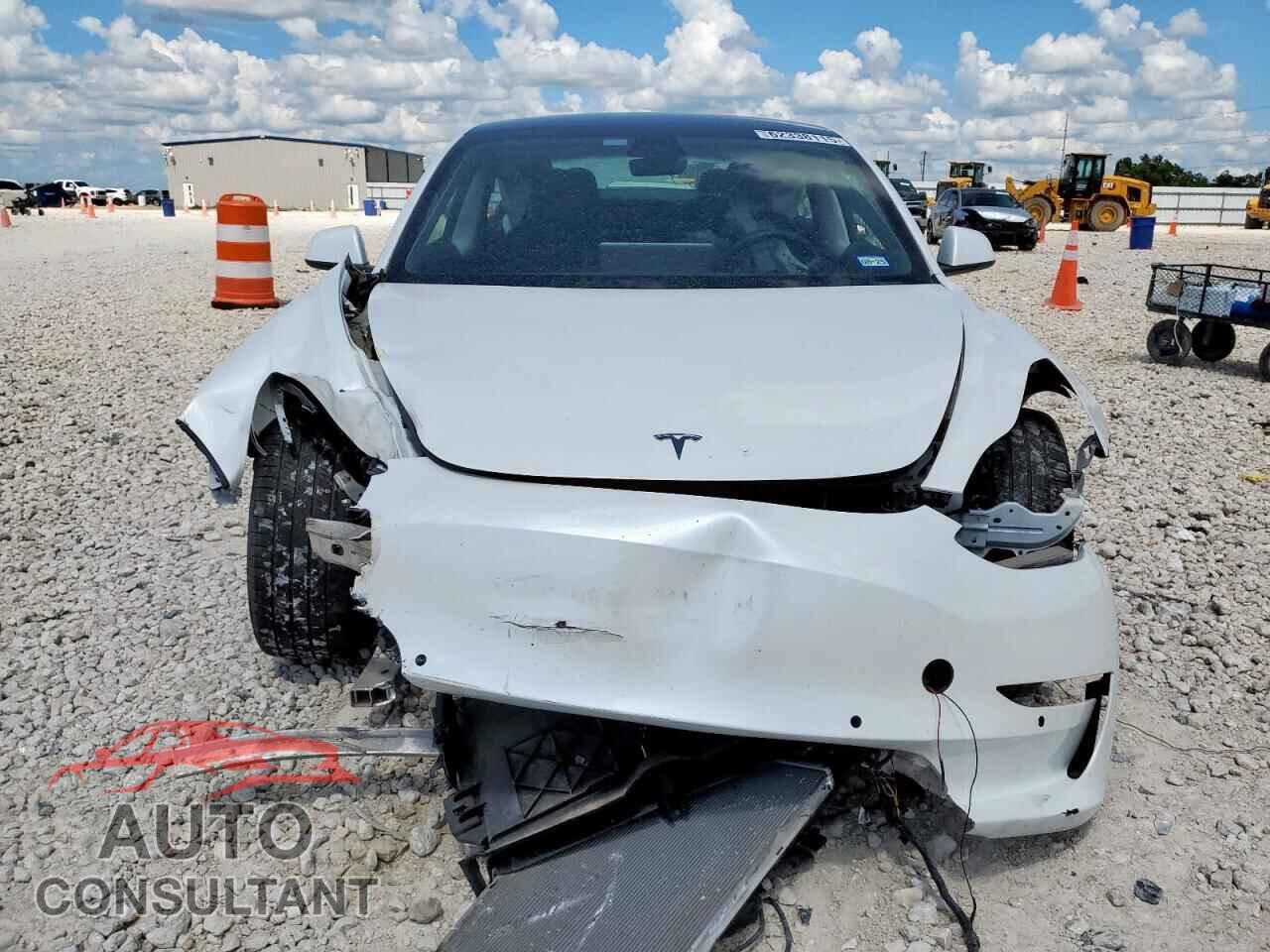 TESLA MODEL 3 2021 - 5YJ3E1EA0MF016356
