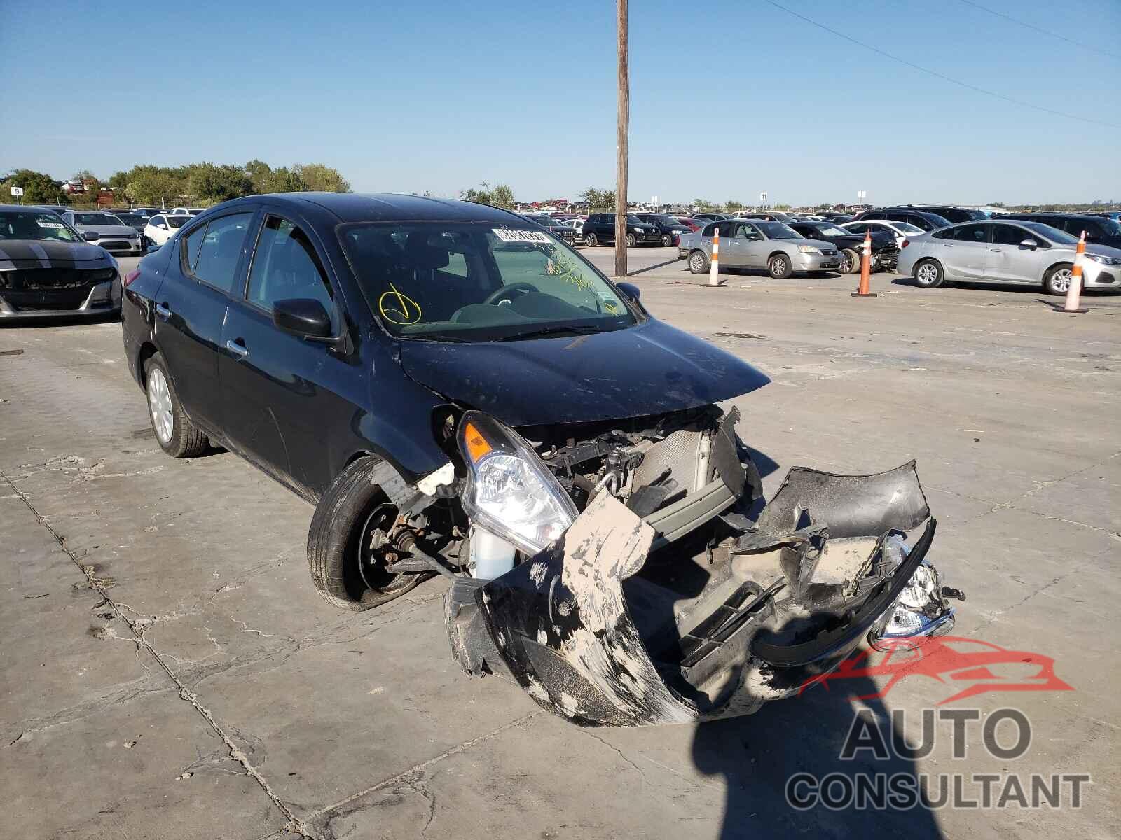 NISSAN VERSA 2019 - 3N1CN7AP6KL851134