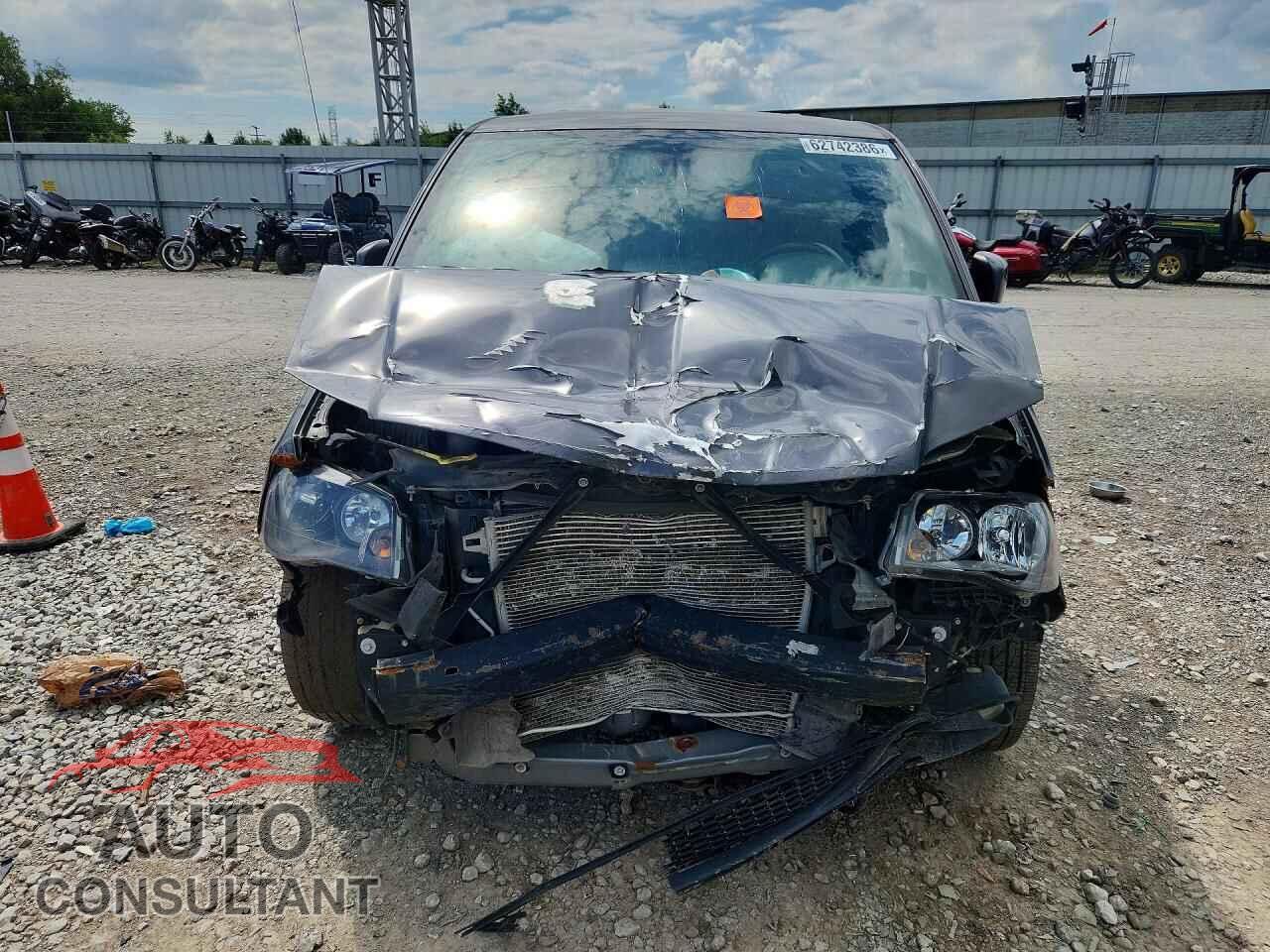 DODGE CARAVAN 2019 - 2C4RDGEG8KR556513